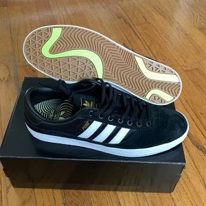 Adidas- Puig Indoor Skateboarding Shoe Size 9.5